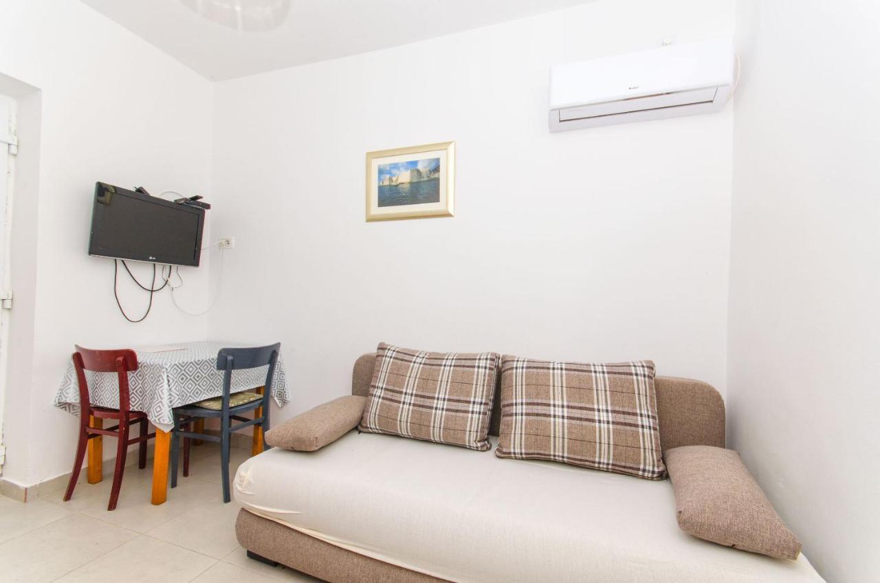 Apartments Paolo Okuklje Екстер'єр фото