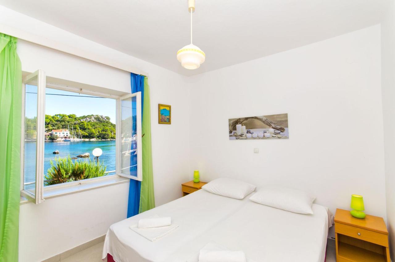 Apartments Paolo Okuklje Екстер'єр фото